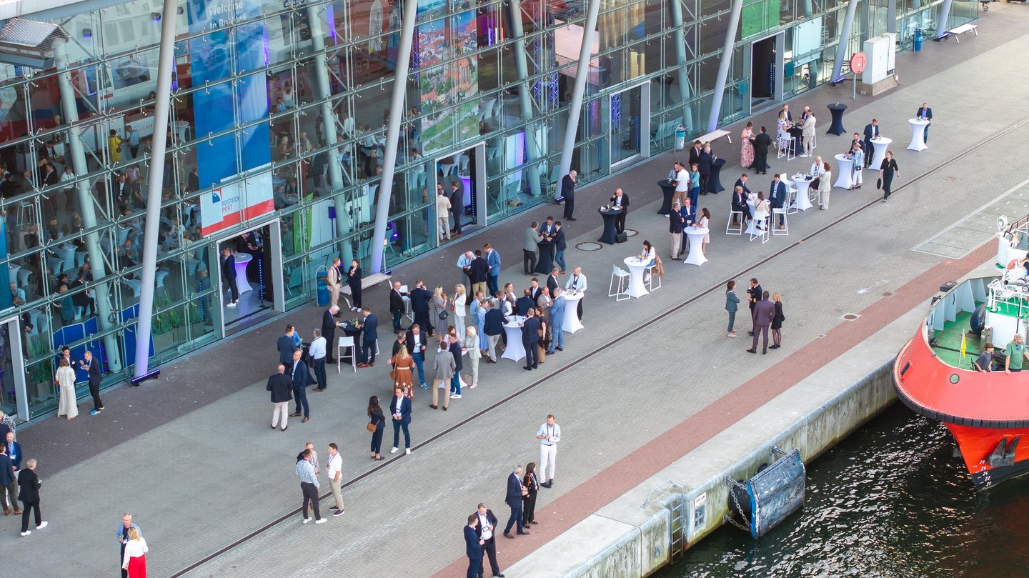 9e5edaf0-a292-4ba0-aef6-09d5e655f855